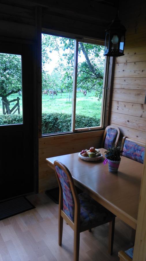 S'Husli Bed & Breakfast Embrach Luaran gambar